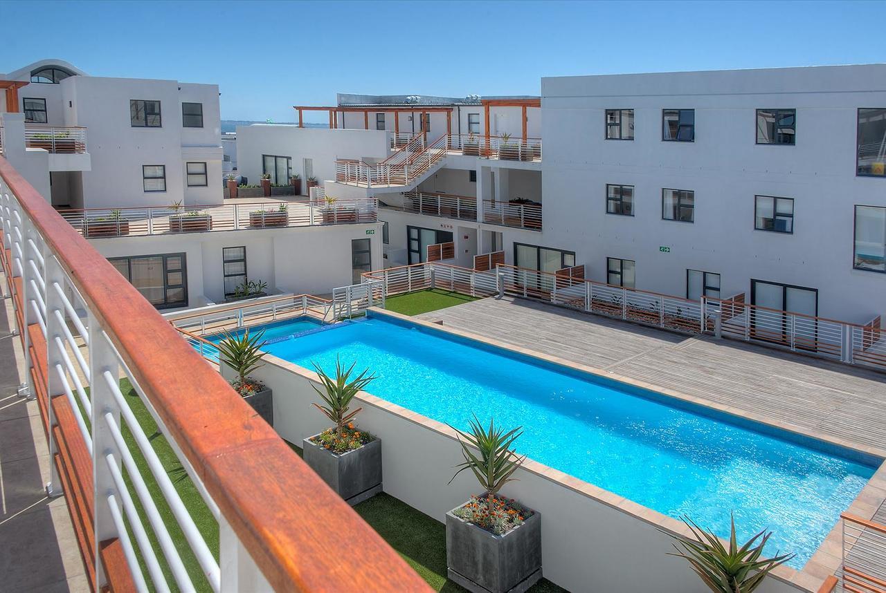 Azure 216 Apartment โบลแบร์กสตรานด์ ภายนอก รูปภาพ