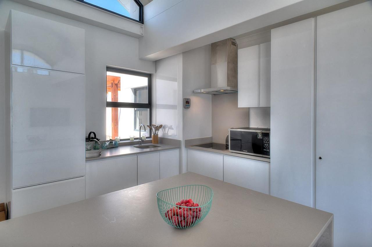 Azure 216 Apartment โบลแบร์กสตรานด์ ภายนอก รูปภาพ
